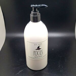 Rae dunn Pocus spiced vanilla hand lotion pump